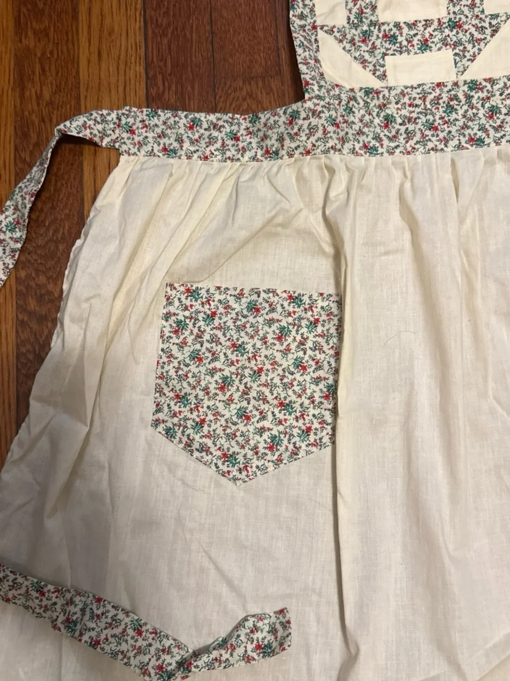 Handmade vintage style kitchen apron
